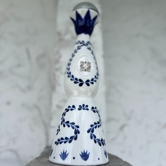 Clase Azul Reposado EMTPY Bottle 1L - Picture 1 of 4
